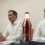 Padre de Julión Álvarez detenido en Carmen por elementos de la policía estatal por portar armas de fuego junto con otros tres sujetos